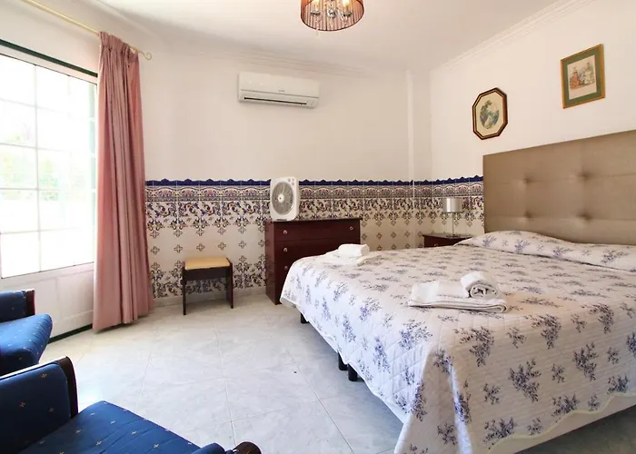 Villa Quinta Flores, Lote 9 *