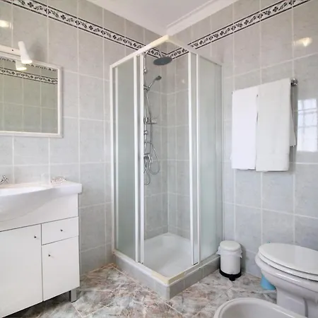 Βίλα Quinta Flores, Lote 9