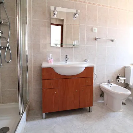 Quinta Flores, Lote 9